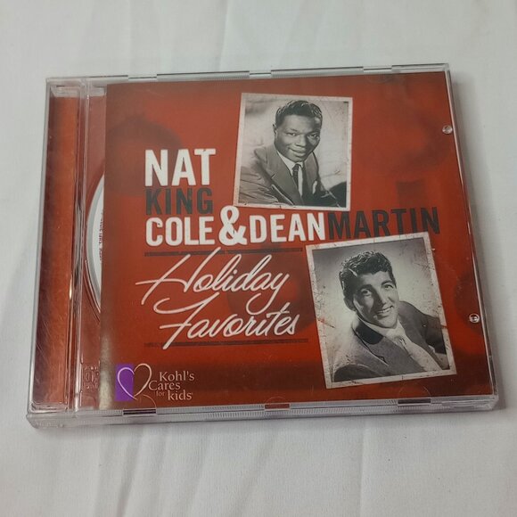 Holiday Favorites: Various Artists CD Nat King Cole; Dean Martin & much more - Picture 1 of 3